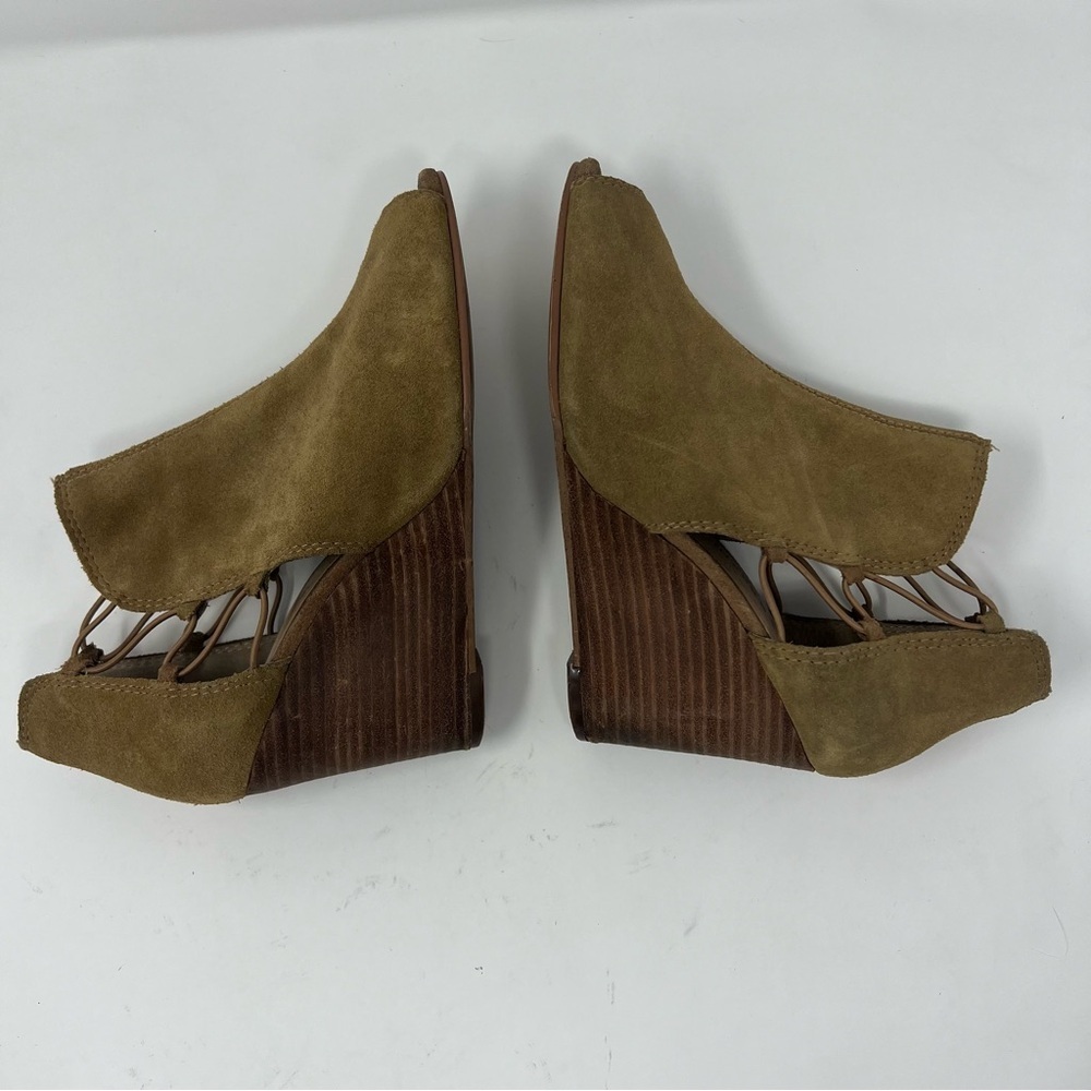 Lucky Brand Size 8.5 Reeves Brown Suede Peep Toe Wedge Bootie - Picture 6 of 10